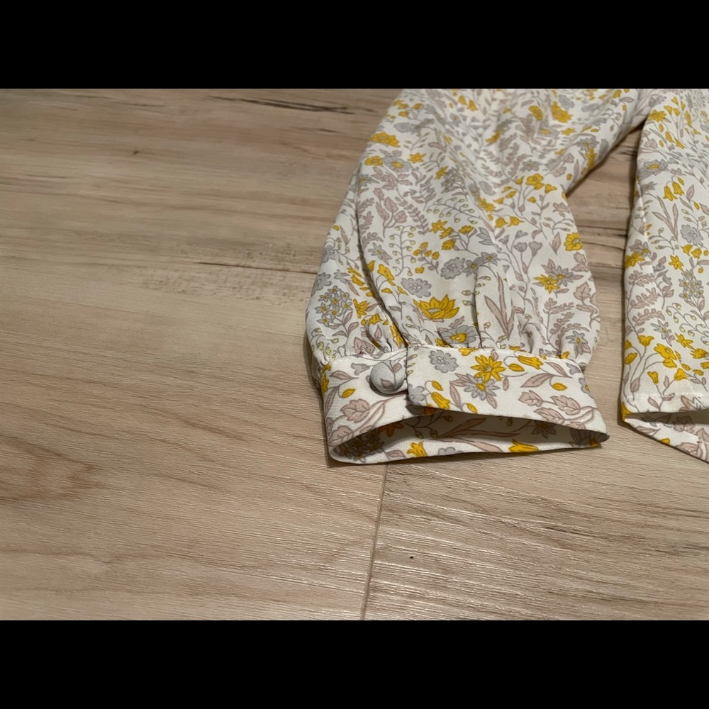professional blouse - Picture 3 of 4
